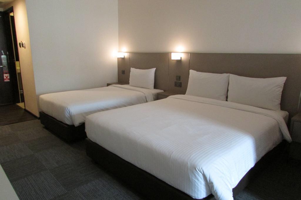 Strand Hotel Szingapúr Szoba fotó